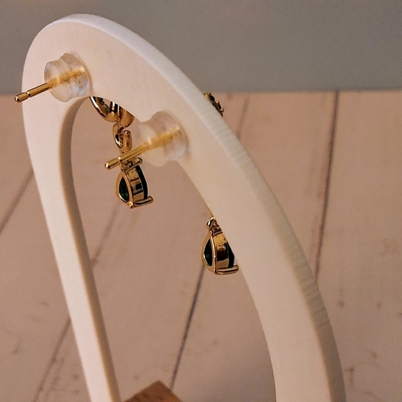 Pretty Bird Serpent Drop Earrings – Emerald Luxe & Snake Charmer Vibes - Picture 6 of 11